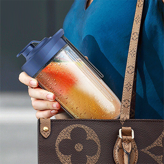 The newest Portable Mini Juicer, Wireless Rechargeable Juicing Cup with Lids, Personal Blender, Easy to Clean, for Driver, Kitchen, Juices, Baby Food, Outdoors